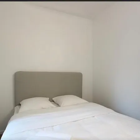 Appartement Marais Proche Du Theatre Renard Paris