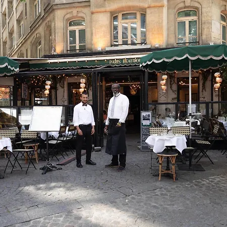 Marais Proche Du Theatre Renard アパート